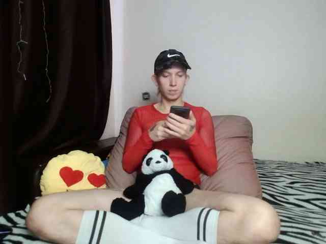 Alex-foxy