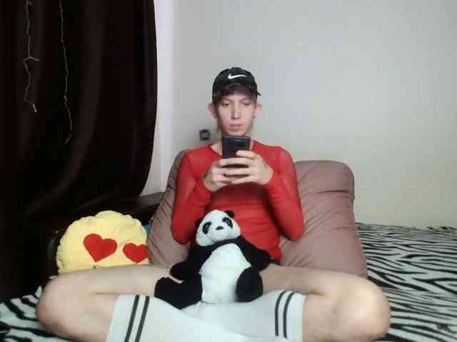 Alex-foxy
