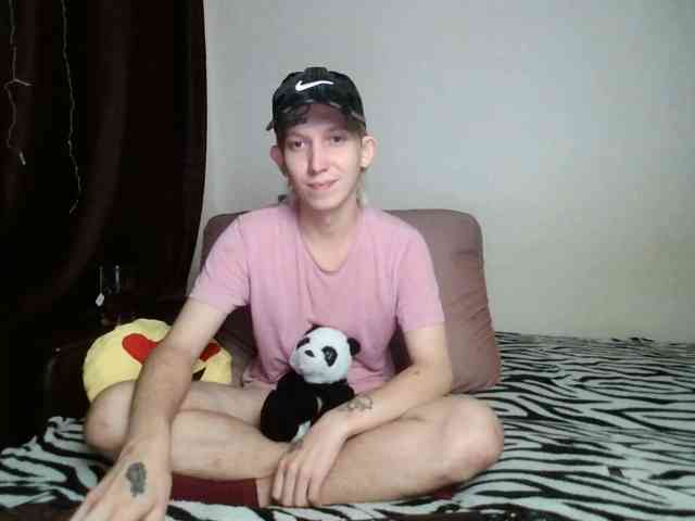 Alex-foxy
