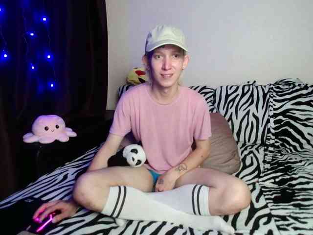Alex-foxy