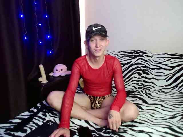 Alex-foxy Alex-foxy