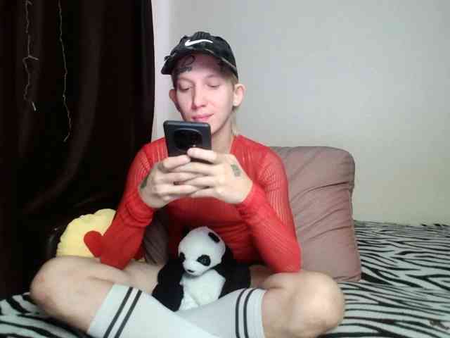 Alex-foxy