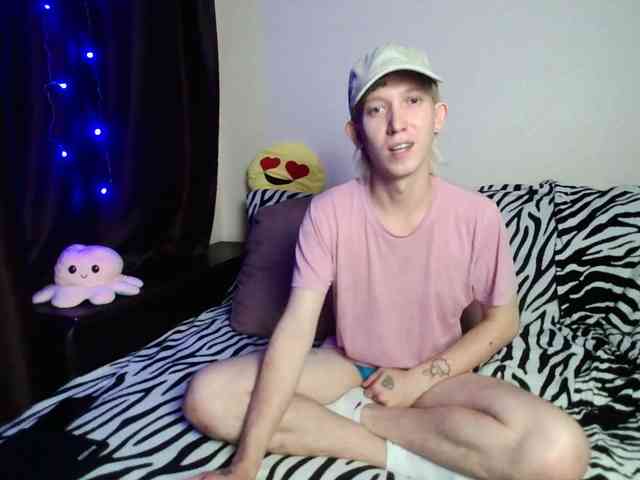 Alex-foxy