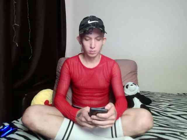 Alex-foxy Alex-foxy