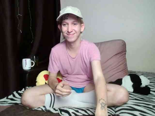 Alex-foxy