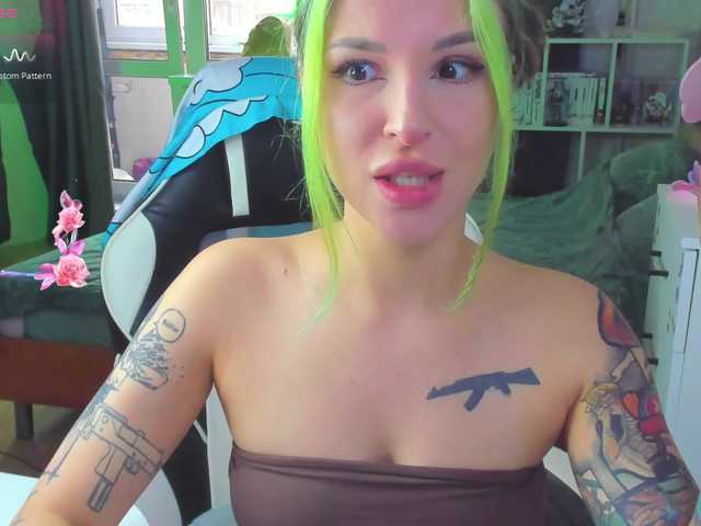 Hayley_Smith
