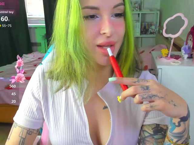 Hayley_Smith