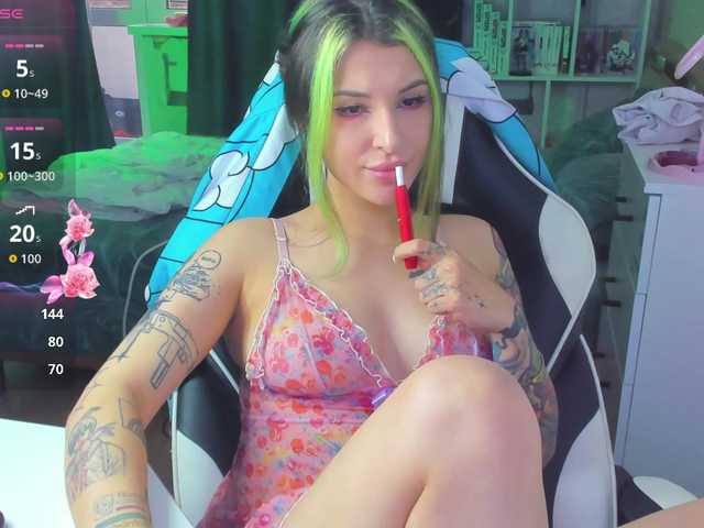 Hayley_Smith