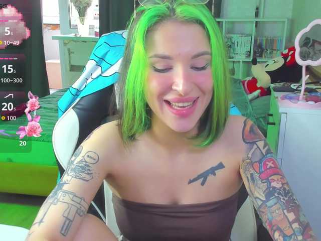 folinskaayaa live webcam show