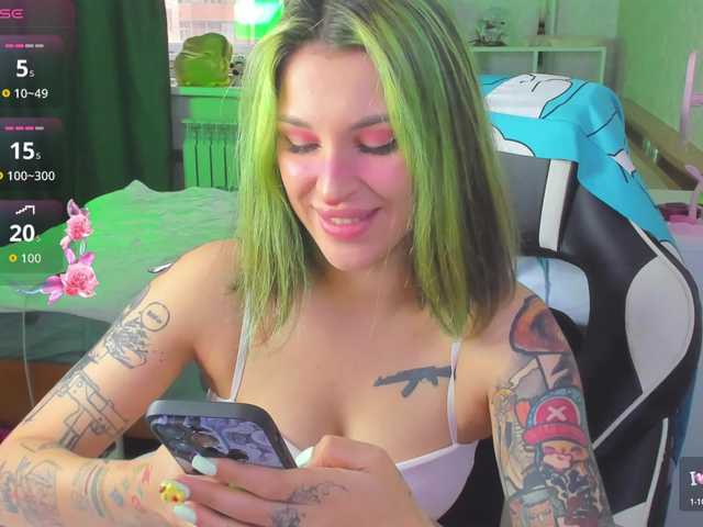 Hayley_Smith