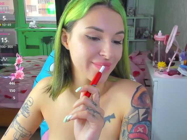 folinskaayaa, live now on BongaCams