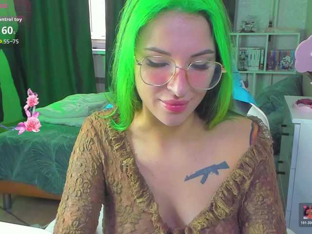 Hayley_Smith
