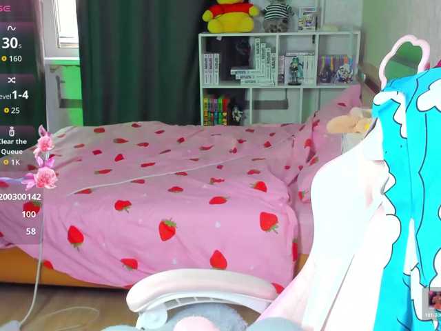 folinskaayaa live cam on BongaCams