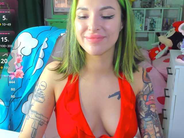 folinskaayaa live cam on BongaCams