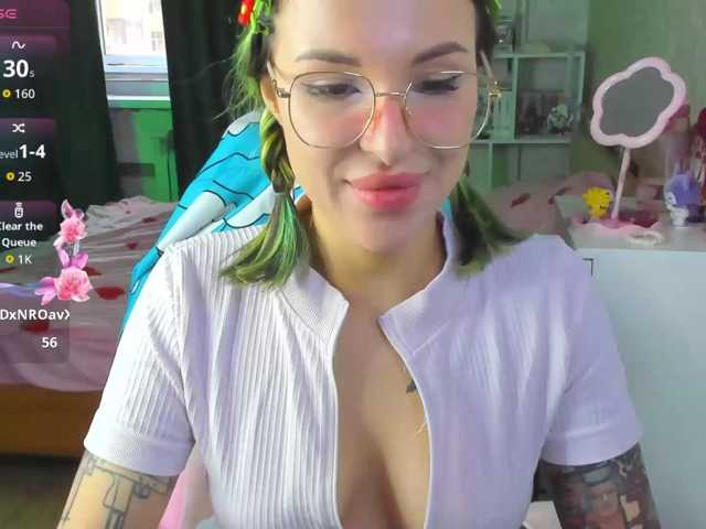Hayley_Smith