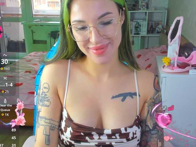 Hayley_Smith