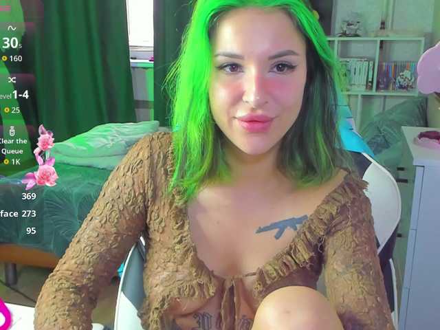 Hayley_Smith