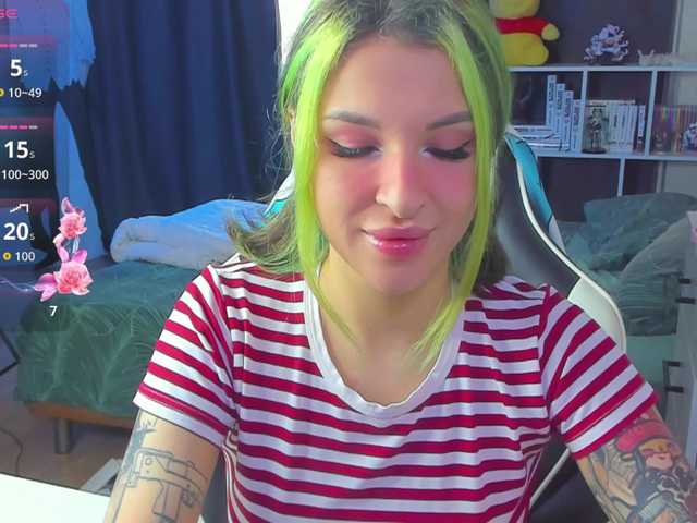 Hayley_Smith