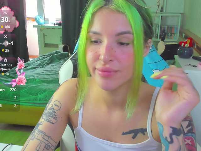 folinskaayaa live webcam show