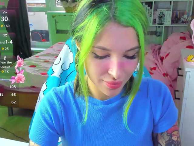 folinskaayaa live cam on BongaCams