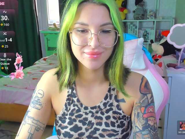 folinskaayaa live cam on BongaCams