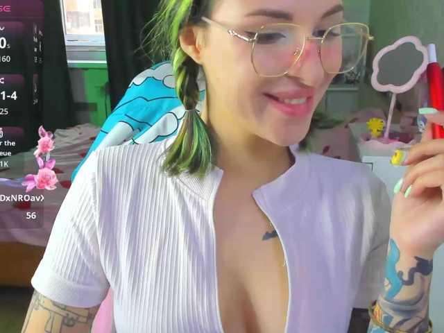 Hayley_Smith