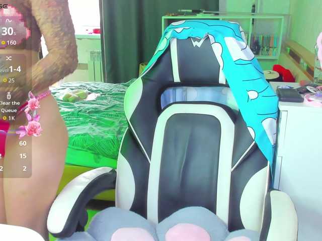 folinskaayaa live webcam show
