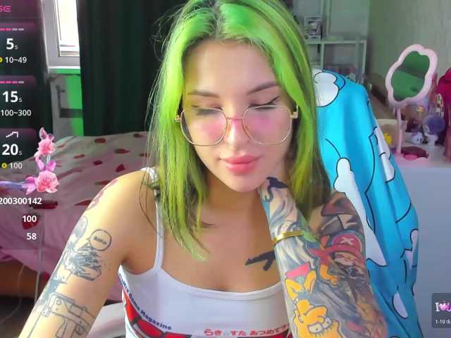 Hayley_Smith