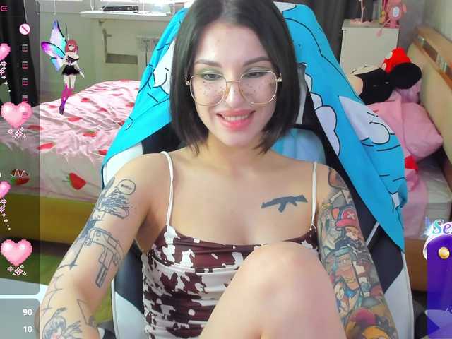 folinskaayaa's BongaCams show and profile