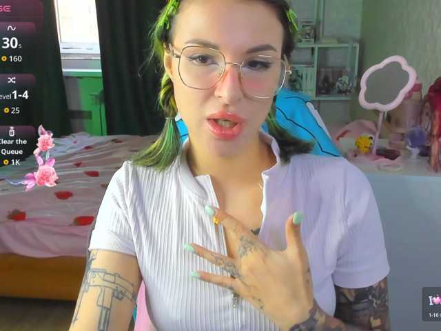 Hayley_Smith