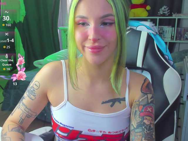 folinskaayaa live cam on BongaCams