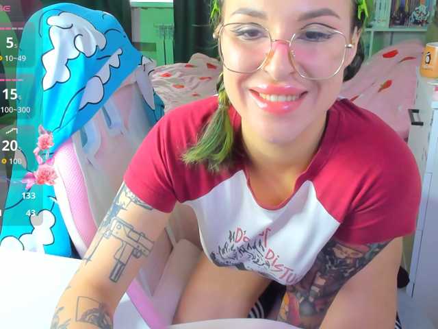 Hayley_Smith