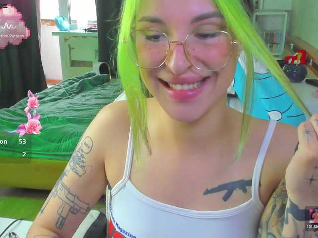 folinskaayaa live webcam show