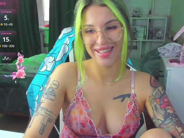 Hayley_Smith