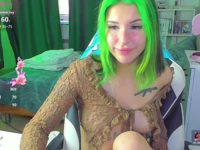 Hayley_Smith