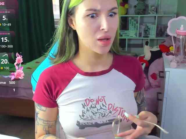 Hayley_Smith