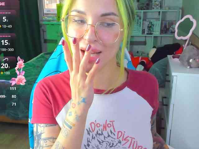 Hayley_Smith
