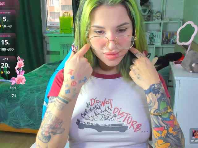 Hayley_Smith