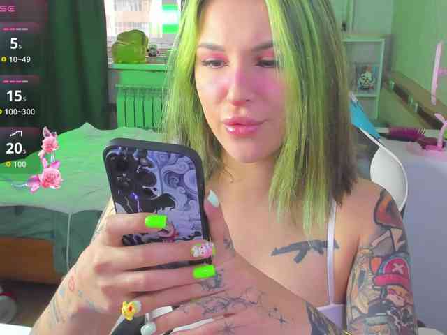 Hayley_Smith