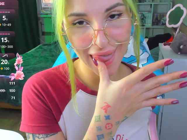 Hayley_Smith