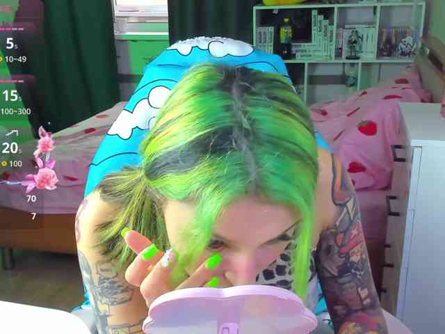 Hayley_Smith