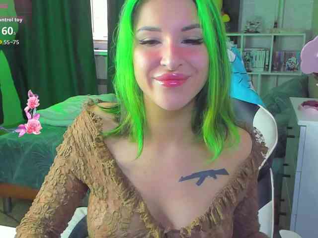 Hayley_Smith