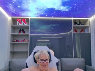 FitCougar Porn Show