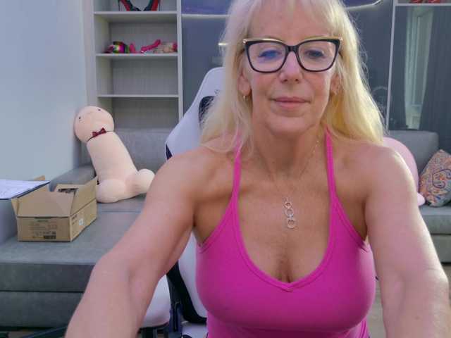 FitCougar live cam