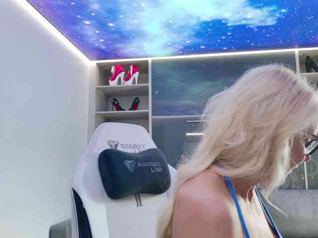 FitCougar - Girl 