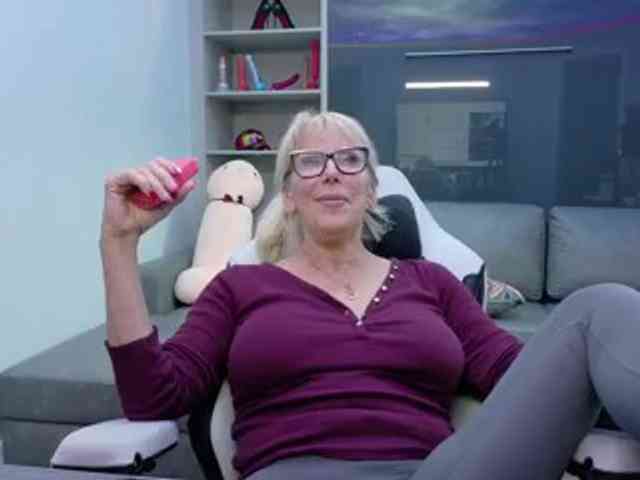 FitCougar webcam