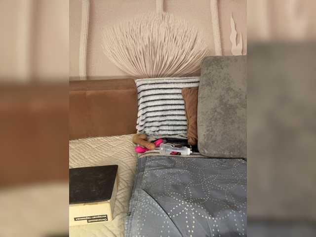 anyuta1212, modelo webcam