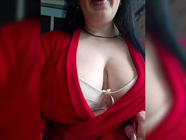 MalinkaSweety live cam on BongaCams