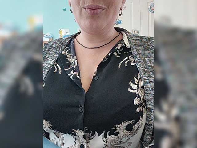 MalinkaSweety live cam on BongaCams