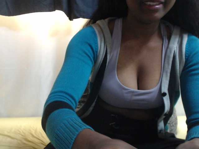 JustHotLove live cam on BongaCams